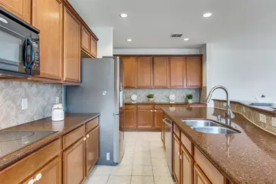 2025 Testament Trail, Plano, TX 75074 - Photo 8
