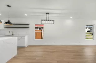 3024 James Ave, Fort Worth, TX 76110 - Photo 6