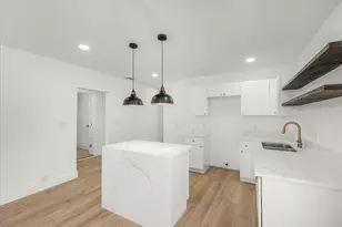 3024 James Ave, Fort Worth, TX 76110 - Photo 8