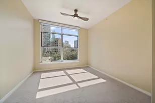 2323 N Houston St, Dallas, TX 75219 - Photo 18