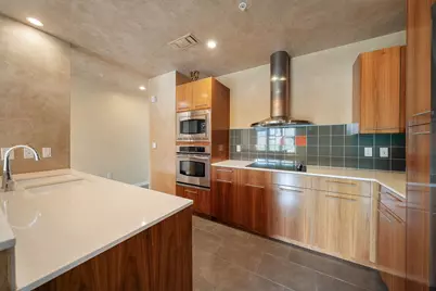2323 N Houston Street #310, Dallas, TX 75219 - Photo 16