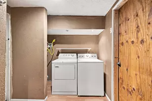 3025 Field St, Haltom City, TX 76117 - Photo 20