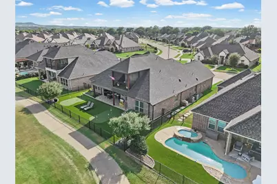 104 Spieth Court, Granbury, TX 76048 - Photo 32