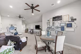 104 Spieth Ct, Granbury, TX 76048 - Photo 24