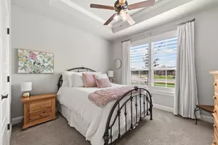 104 Spieth Ct, Granbury, TX 76048 - Photo 16