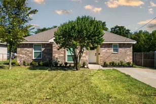 2831 Fordham Rd, Dallas, TX 75216 - Photo 1