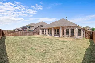 1916 Oakston Dr, Little Elm, TX 75033 - Photo 38