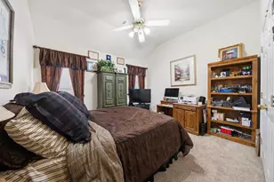 10108 Polo Park Cir, Waco, TX 76712 - Photo 14