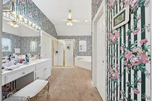 10108 Polo Park Cir, Waco, TX 76712 - Photo 12