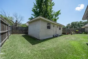 10108 Polo Park Cir, Waco, TX 76712 - Photo 26