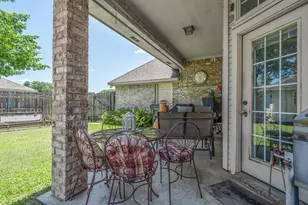 10108 Polo Park Cir, Waco, TX 76712 - Photo 24