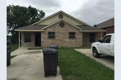 1504 E Mulkey Street, Fort Worth, TX 76104 - Photo 1