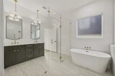 3910 Harlingen, Dallas, TX 75212 - Photo 4