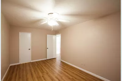 921 Mossvine Drive, Plano, TX 75023 - Photo 32