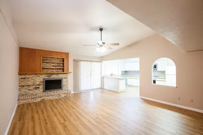 921 Mossvine Drive, Plano, TX 75023 - Photo 8