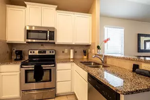 8800 Deadwood Ln, Aubrey, TX 76227 - Photo 6