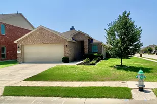 8800 Deadwood Ln, Aubrey, TX 76227 - Photo 1