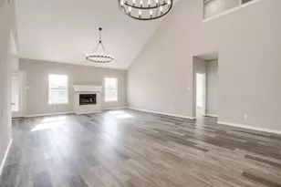 1016 Telluride Dr, Arlington, TX 76001 - Photo 6