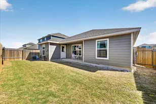 13708 Logan Pass Dr, Ponder, TX 76259 - Photo 18