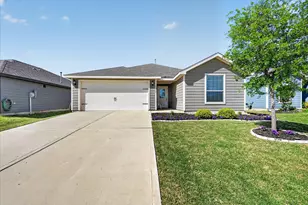 13708 Logan Pass Dr, Ponder, TX 76259 - Photo 1