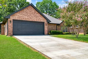 470 Chestnut Ln, Reno, TX 75462 - Photo 10