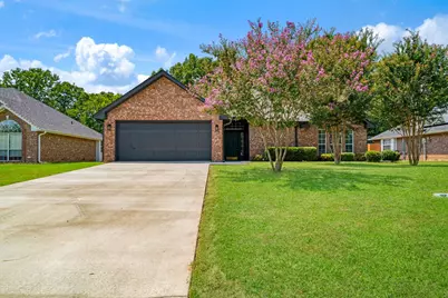 470 Chestnut Lane, Reno, TX 75462 - Photo 2