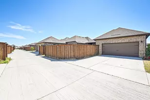1415 White Squall Trl, Arlington, TX 76005 - Photo 26