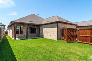 1415 White Squall Trl, Arlington, TX 76005 - Photo 2