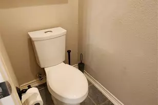 420 Misty Ln, Lewisville, TX 75067 - Photo 18