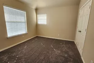 420 Misty Ln, Lewisville, TX 75067 - Photo 32