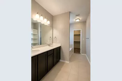 929 Lake Woodland Drive, Little Elm, TX 75068 - Photo 8