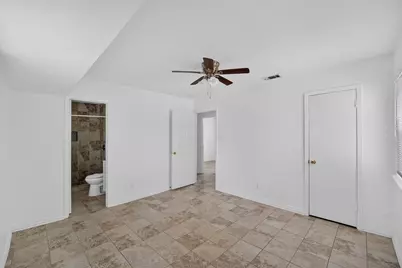 909 Rosewood Hills Drive, Garland, TX 75040 - Photo 22