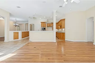 828 Spring Creek Drive, Grapevine, TX 76051 - Photo 12