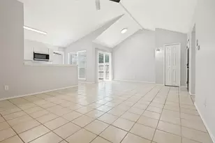 3006 Oak Ridge Pl, Grand Prairie, TX 75052 - Photo 6