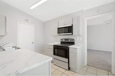 3006 Oak Ridge Place, Grand Prairie, TX 75052 - Photo 10