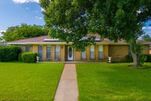 1241 College Pkwy, Lewisville, TX 75077 - Photo 2