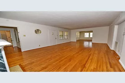 4558 Roland Avenue #D, Highland Park, TX 75219 - Photo 2