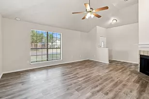 4017 Knights Bridge Dr, Rowlett, TX 75088 - Photo 10