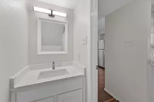7640 W Greenway Blvd, Dallas, TX 75209 - Photo 10