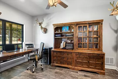 2560 Shady Oaks Circle, Glen Rose, TX 76043 - Photo 14