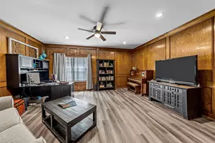 9605 Oak Springs Dr, Woodway, TX 76712 - Photo 28