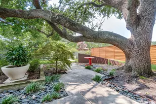 5164 Del Roy Dr, Dallas, TX 75229 - Photo 36