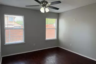 10239 Blackjack Oaks Dr, Dallas, TX 75227 - Photo 14