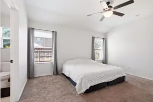 1124 Autumnwood Dr, Azle, TX 76020 - Photo 14