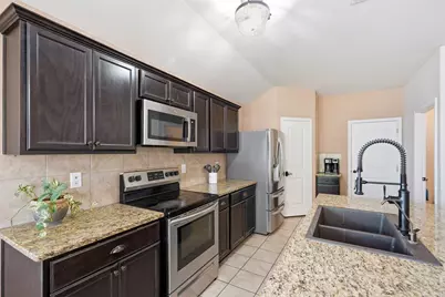 1124 Autumnwood Drive, Azle, TX 76020 - Photo 22
