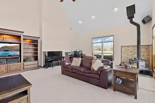 1801 Private Rd 3340, Greenville, TX 75402 - Photo 6