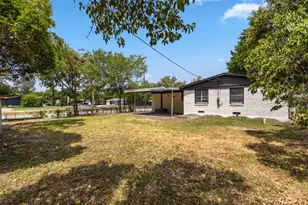 10804 Ruth Ann Dr, Dallas, TX 75228 - Photo 16