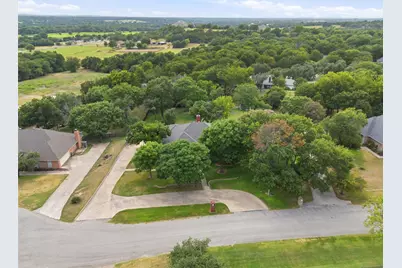 106 Cedar Crest Court, Hudson Oaks, TX 76087 - Photo 34