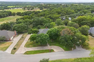 106 Cedar Crest Ct, Hudson Oaks, TX 76087 - Photo 34