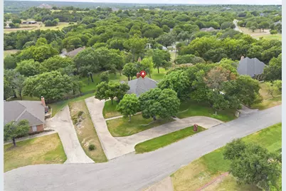 106 Cedar Crest Court, Hudson Oaks, TX 76087 - Photo 32